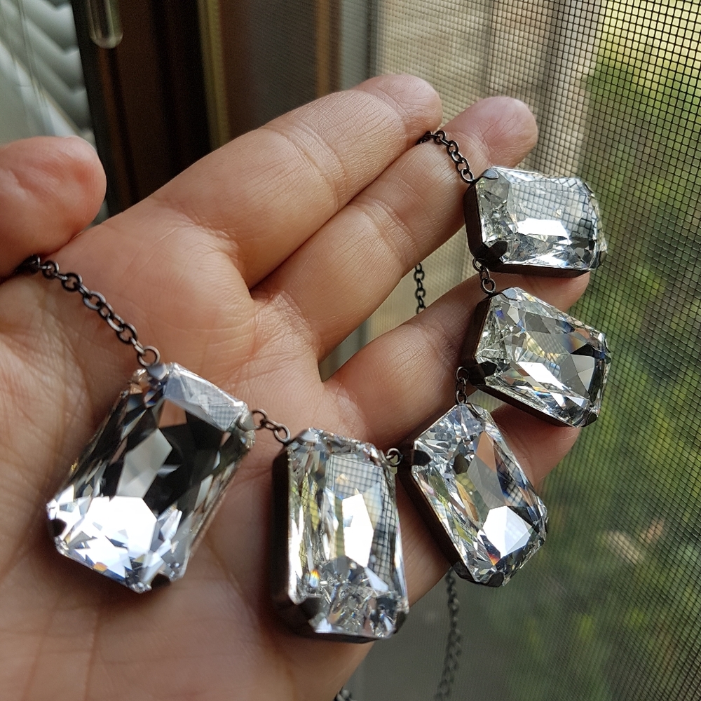 AUTHENTIC Swarovski Touchstone Contemporary Statement Necklace - Picture 4 of 16